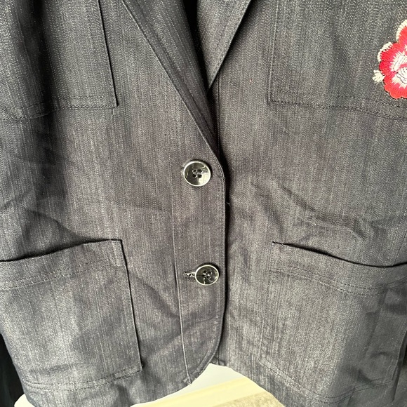 New York & Co. Denim Jacket - Picture 4 of 7